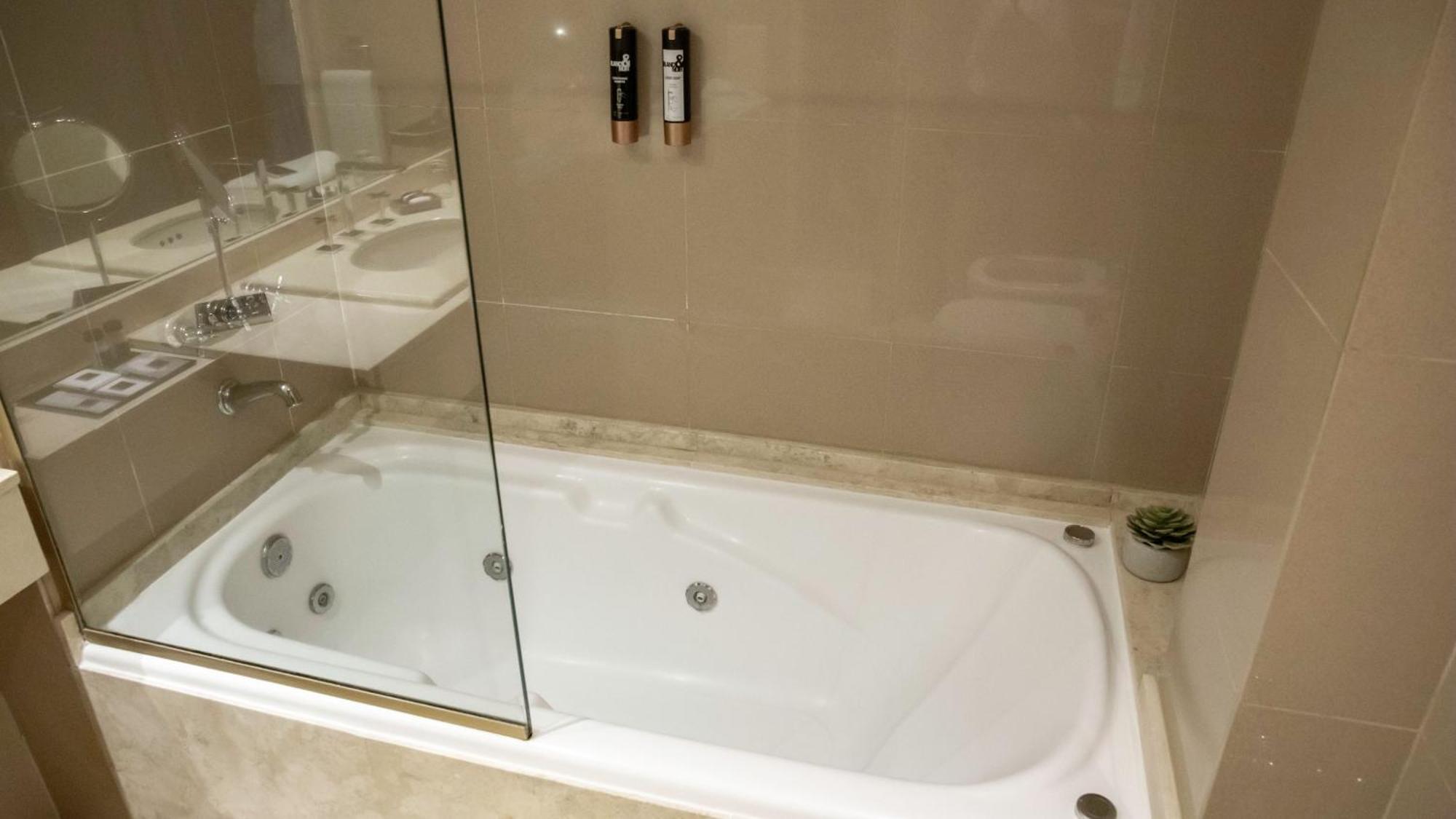 Superior Suite