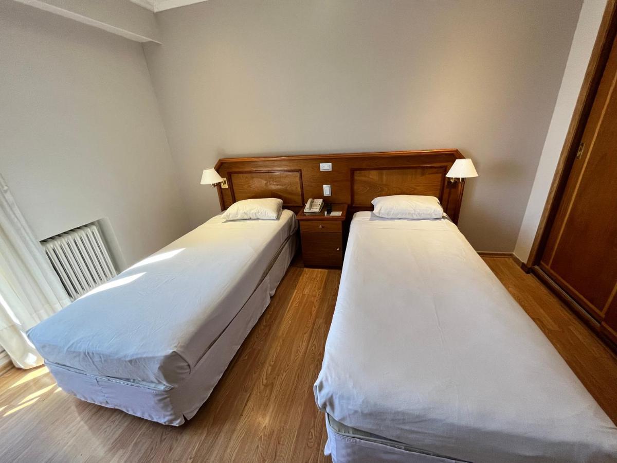 Standard Room 2 Single Beds Interior View,1232580548:JPEG