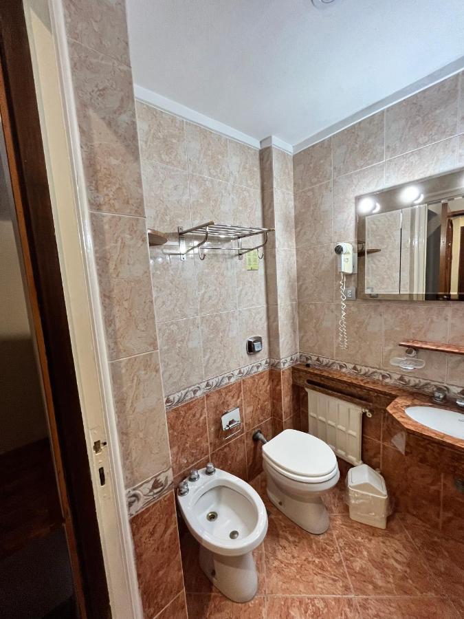 Standard Room 2 Single Beds Interior View