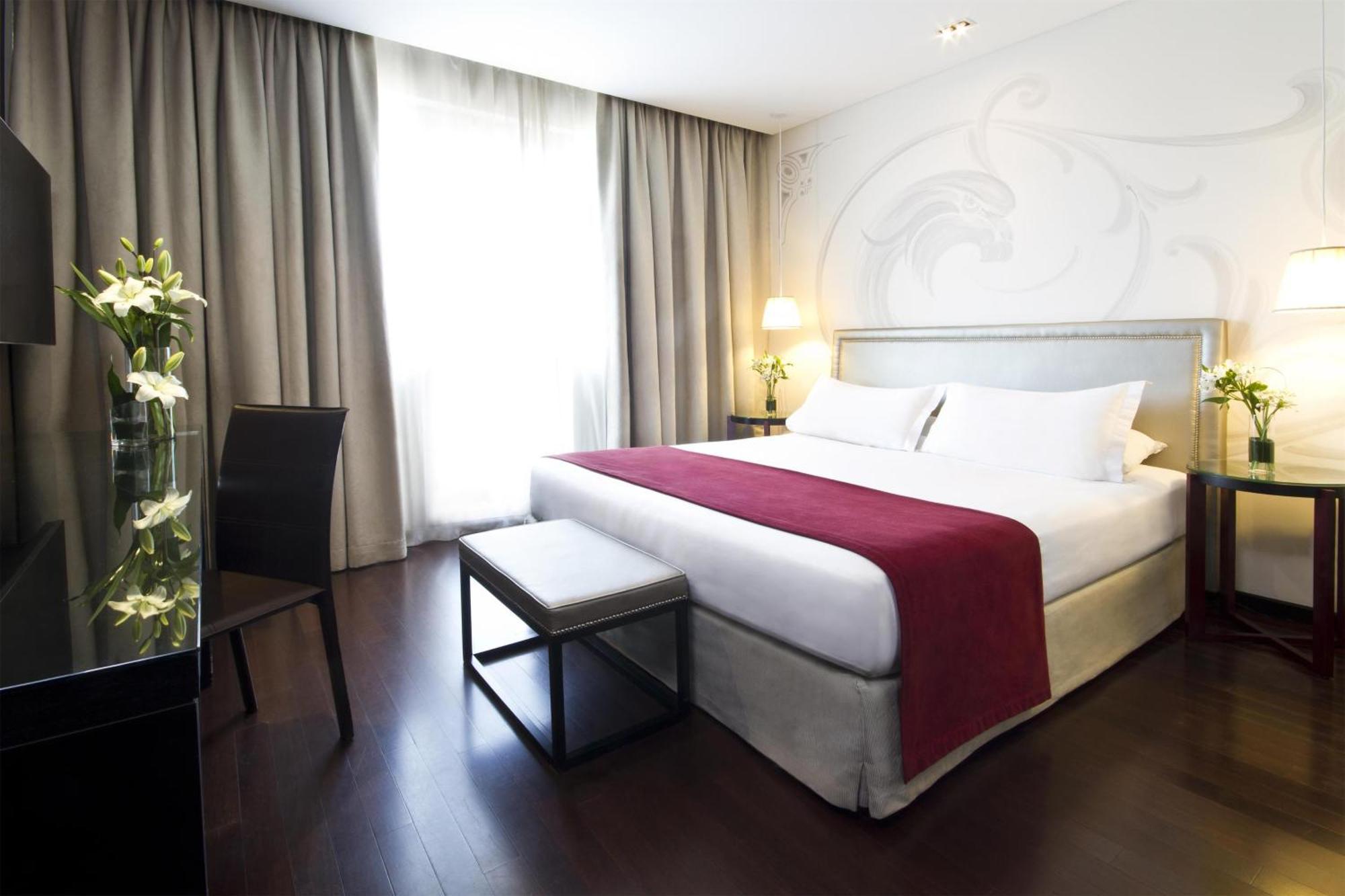 Superior Room,1649892473:JPEG