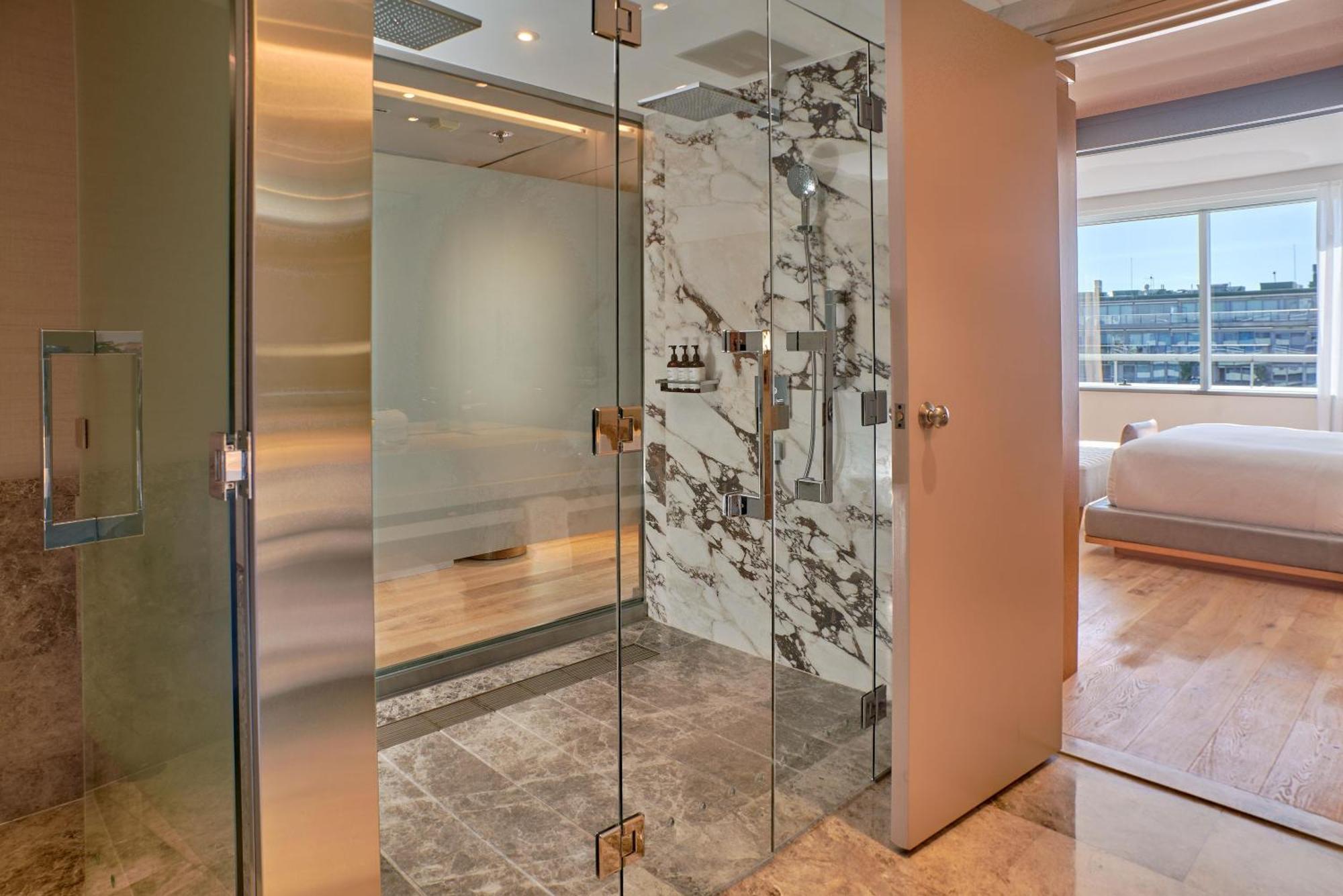 One-Bedroom Executive King Suite,1758302288:JPEG