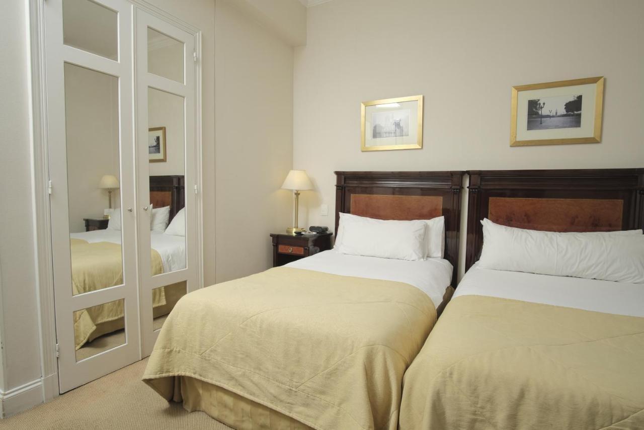 Standard Twin Room,982327258:JPEG
